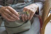 Как иностранные пенсионные фонды зарабатывают деньги для стариков
