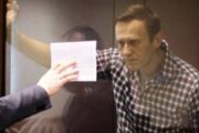 Две загадки суда над Навальным