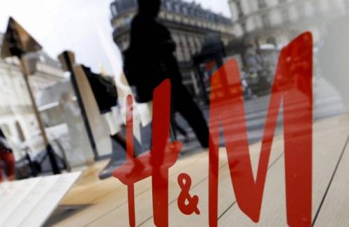 Таможня взыскала с H&M более трех миллиардов рублей