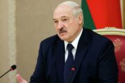 Лукашенко вновь стоит с протянутой рукой у Кремля: нужны новые кредиты
