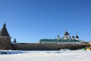 Архангельские власти изменят условия въезда на Соловки