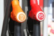 Цены на бензин в России начали стремиться к среднеевропейским
