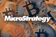 Почему MicroStrategy инвестирует в биткоин?