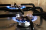Украина решила закупить российский газ у европейских спекулянтов